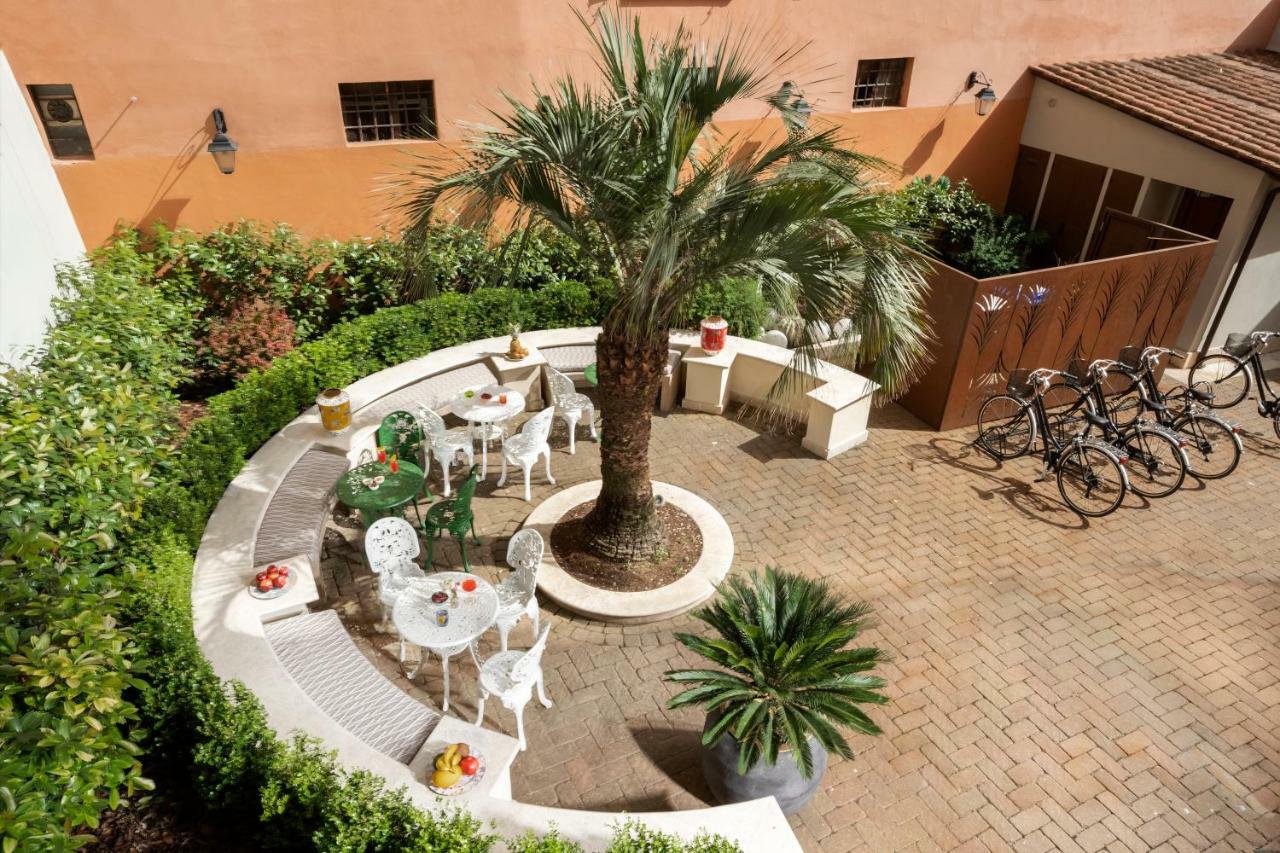 Palm - Small Luxury Of The World Rom